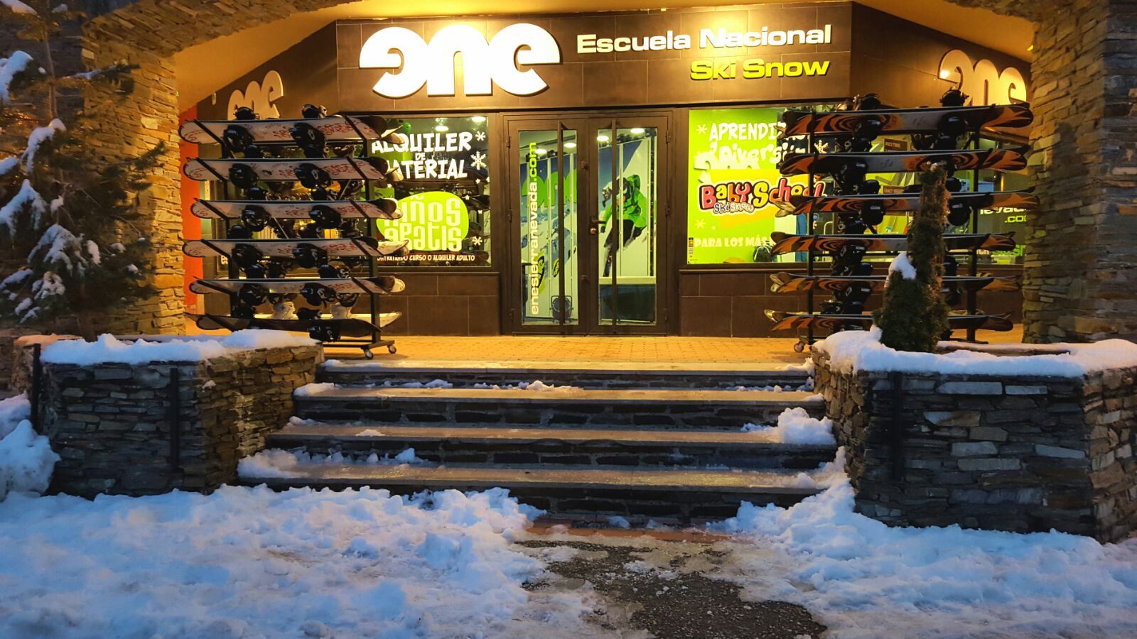 tienda alquiler material ski snow